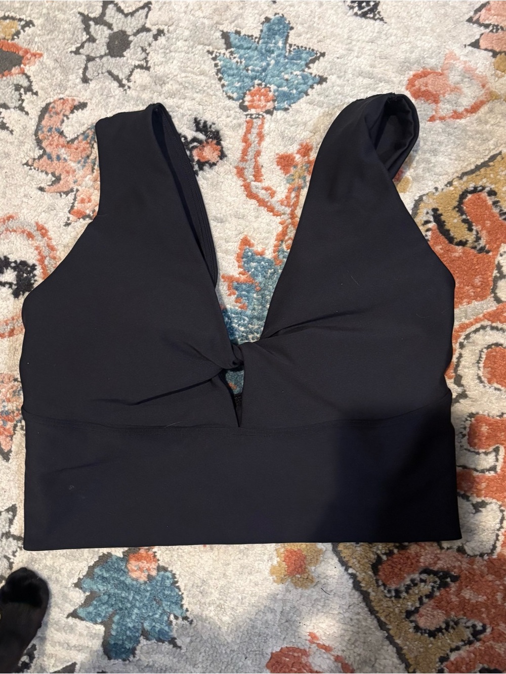 Old navy keyhole workout Top